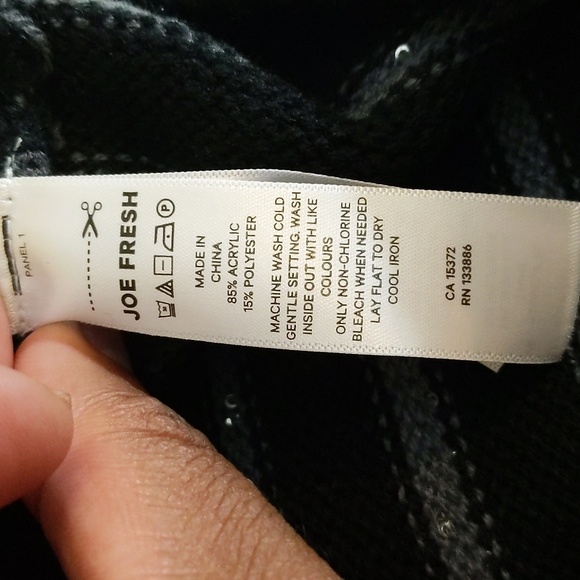 Joe Fresh| NWT Black Silver Striped Sweater With Sparkly Sequined Effect - Picture 14 of 16